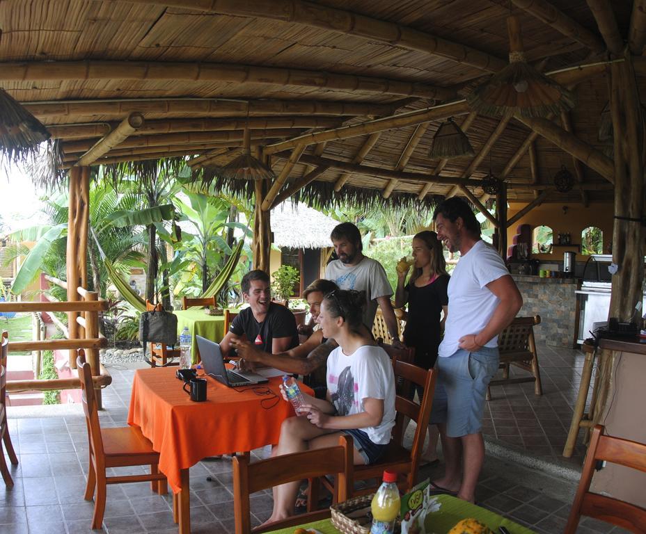 La Buena Vida Hotel Ayampe Exterior photo