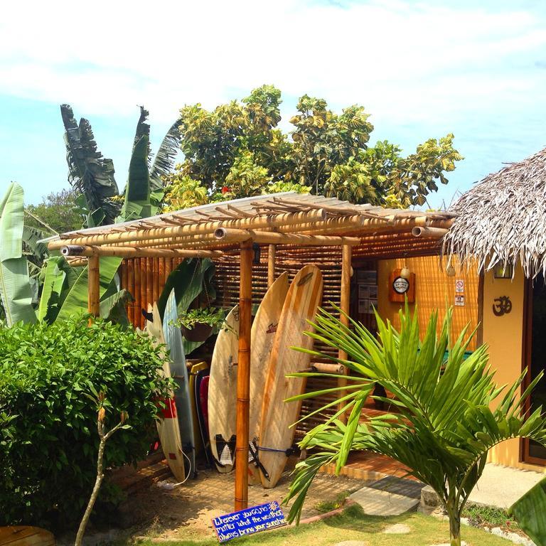 La Buena Vida Hotel Ayampe Exterior photo